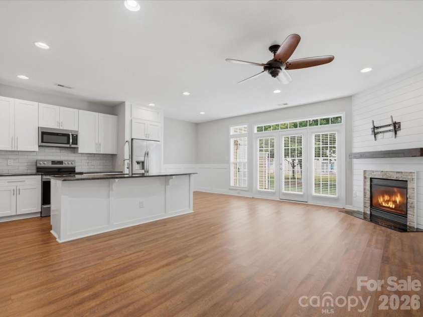 4011 Abbotsbury Drive, Fort Mill, SC 29707.  MLS# CAR4397234, YatesRealty ID 33590. 