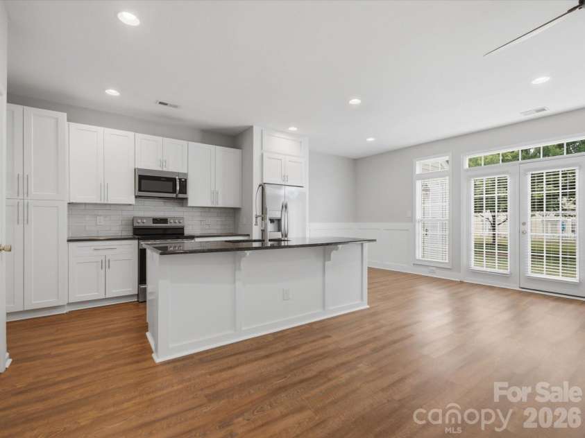 4011 Abbotsbury Drive, Fort Mill, SC 29707.  MLS# CAR4397234, YatesRealty ID 33590. 
