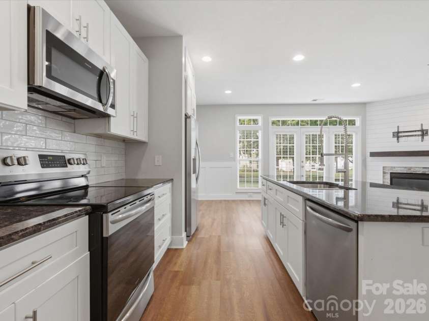 4011 Abbotsbury Drive, Fort Mill, SC 29707.  MLS# CAR4397234, YatesRealty ID 33590. 