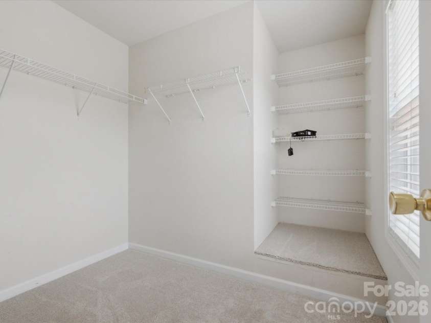 4011 Abbotsbury Drive, Fort Mill, SC 29707.  MLS# CAR4397234, YatesRealty ID 33590. 