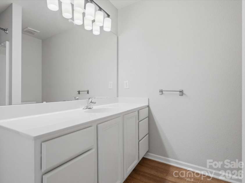 4011 Abbotsbury Drive, Fort Mill, SC 29707.  MLS# CAR4397234, YatesRealty ID 33590. 