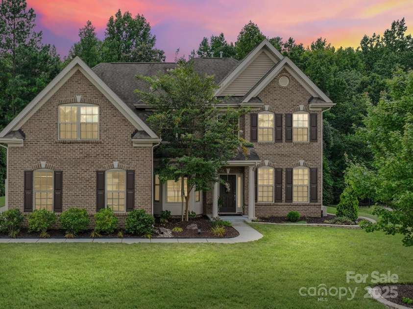 9639 Estridge Lane, Concord, NC 28027.  MLS# CAR4285957, YatesRealty ID 33590. 