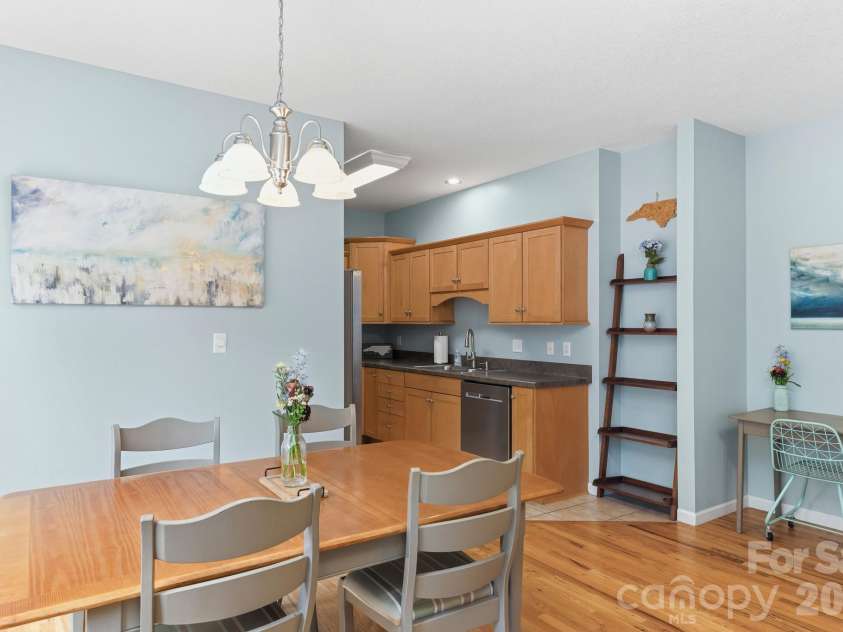 13 Triple H Drive, Asheville, NC 28806.  MLS# CAR4396514, YatesRealty ID 33591. Efficient Design