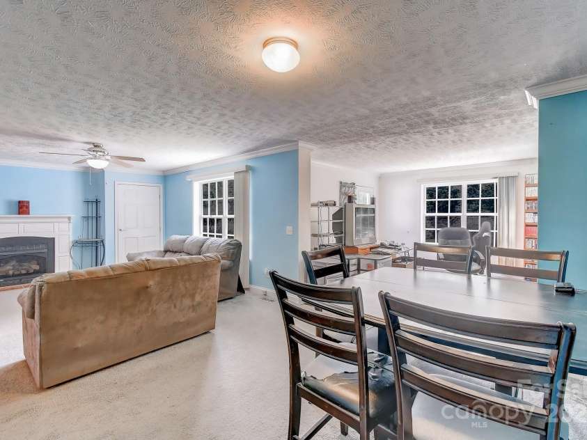 137 Pottery Terrace Trail, Flat Rock, NC 28731.  MLS# CAR4293348, YatesRealty ID 33592. 