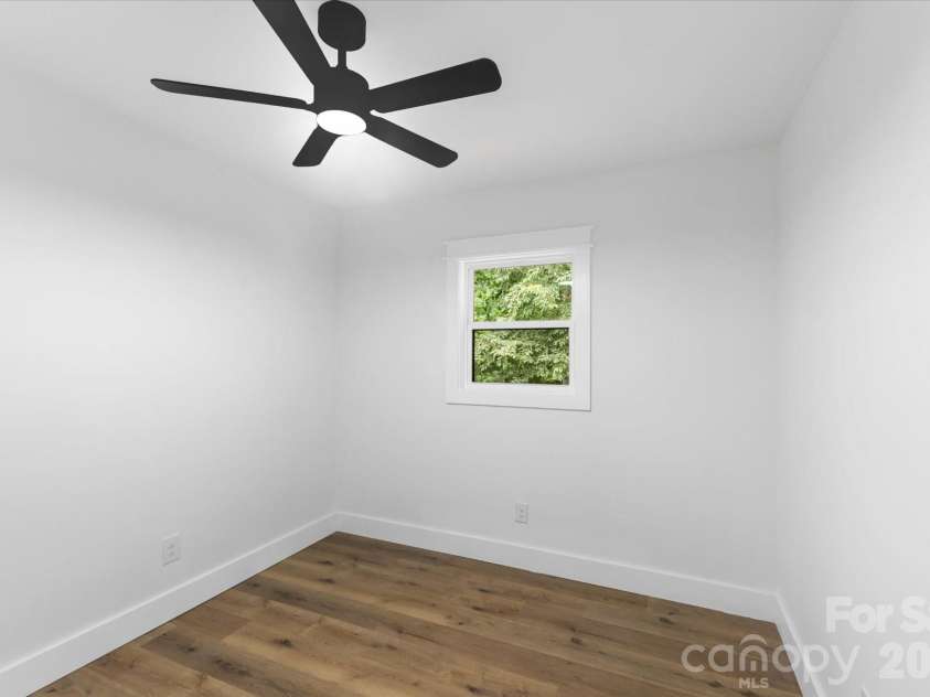 550 Arrowhead Trail, Marion, NC 28752.  MLS# CAR4396200, YatesRealty ID 33593. 