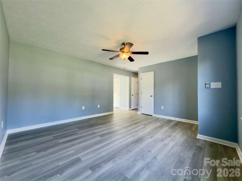 2130 Haven Circle, Lenoir, NC 28645.  MLS# CAR4426483, YatesRealty ID 33594. 