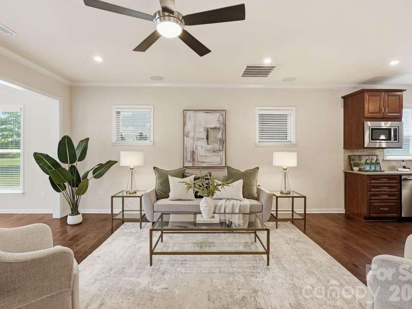 2336 Delaney Drive, Fort Mill, SC 29715.  MLS# CAR4390097, YatesRealty ID 33595. Great room