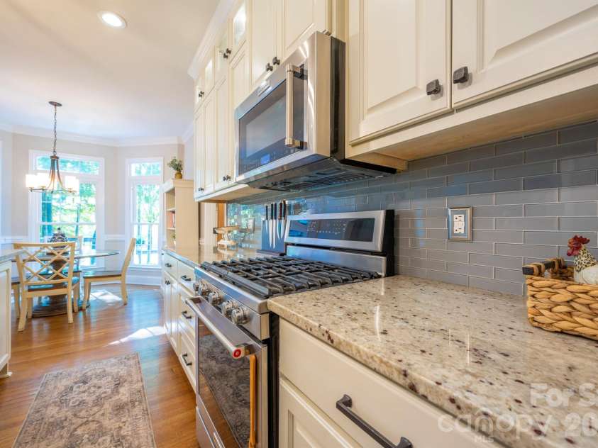 15916 Northstone Drive, Huntersville, NC 28078.  MLS# CAR4395989, YatesRealty ID 33596. 