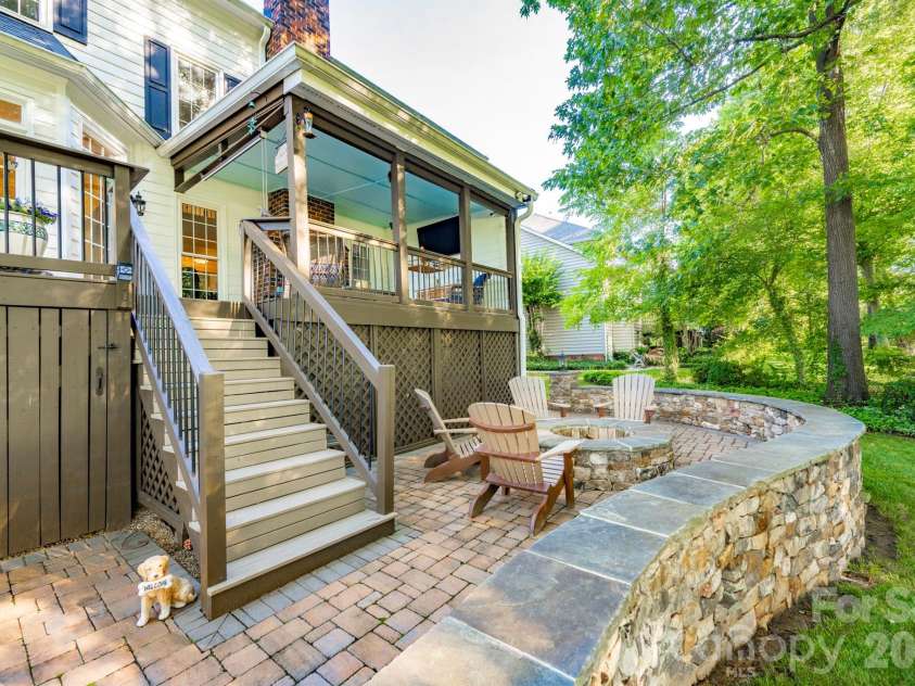 15916 Northstone Drive, Huntersville, NC 28078.  MLS# CAR4395989, YatesRealty ID 33596. 