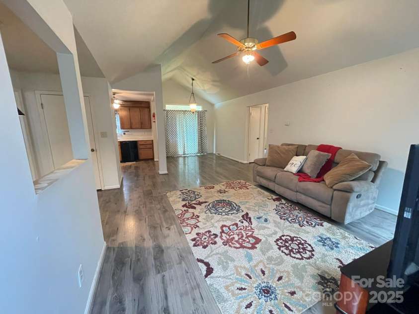 4317 Waxhaw Indian Trail Road, Indian Trail, NC 28079.  MLS# CAR4264588, YatesRealty ID 33596. Living Room