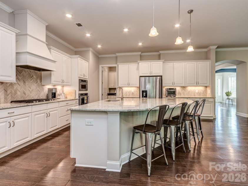 121 Enclave Boulevard, Weddington, NC 28104.  MLS# CAR4395615, YatesRealty ID 33597. Kitchen