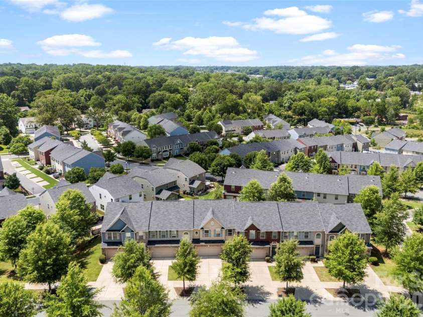 3216 Morgan Clark Road, Charlotte, NC 28208.  MLS# CAR4393148, YatesRealty ID 33598. 