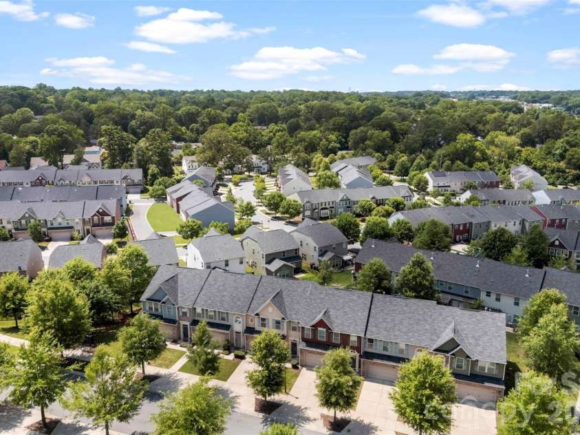 3216 Morgan Clark Road, Charlotte, NC 28208.  MLS# CAR4393148, YatesRealty ID 33598. 