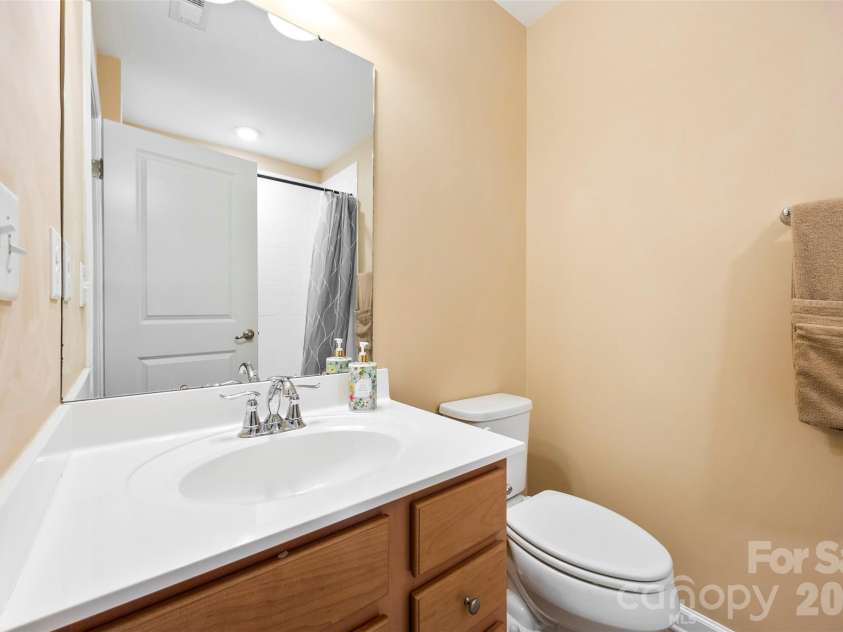 3216 Morgan Clark Road, Charlotte, NC 28208.  MLS# CAR4393148, YatesRealty ID 33598. Guest Bathroom, Upper Level