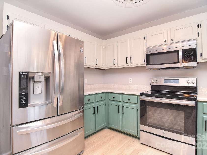 418 Pigeon Lane, York, SC 29745.  MLS# CAR4291634, YatesRealty ID 33599. 