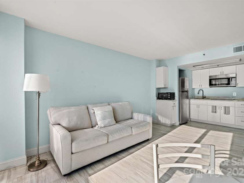 2310 Ocean Boulevard, Myrtle Beach, SC 29577.  MLS# CAR4321640, YatesRealty ID 336. 