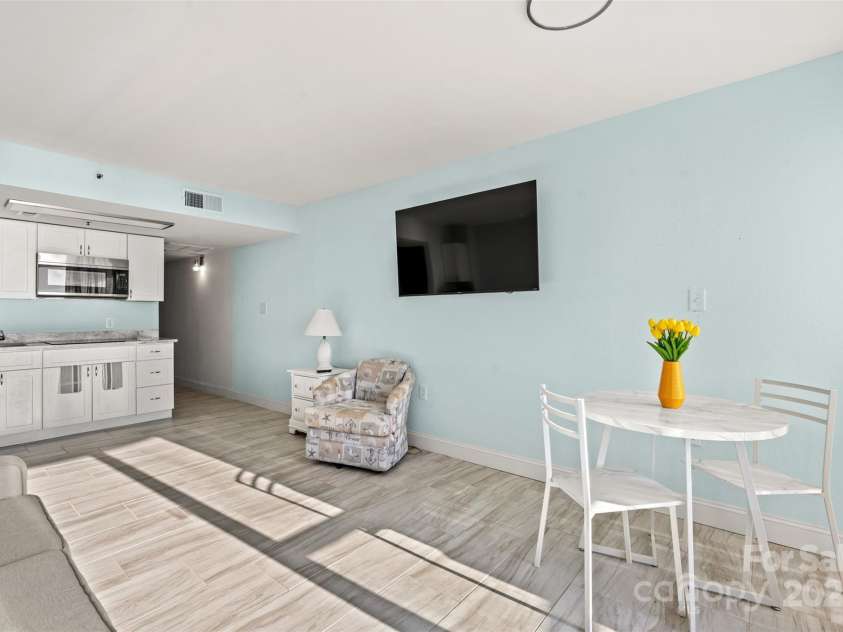 2310 Ocean Boulevard, Myrtle Beach, SC 29577.  MLS# CAR4321640, YatesRealty ID 336. 