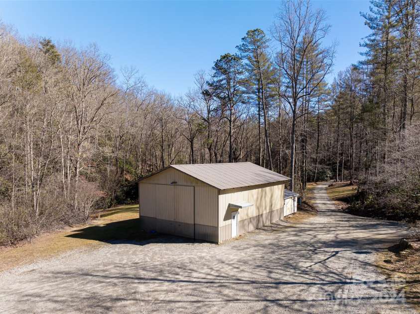 315 Garren Creek Road, Brevard, NC 28712.  MLS# CAR4106629, YatesRealty ID 336. 