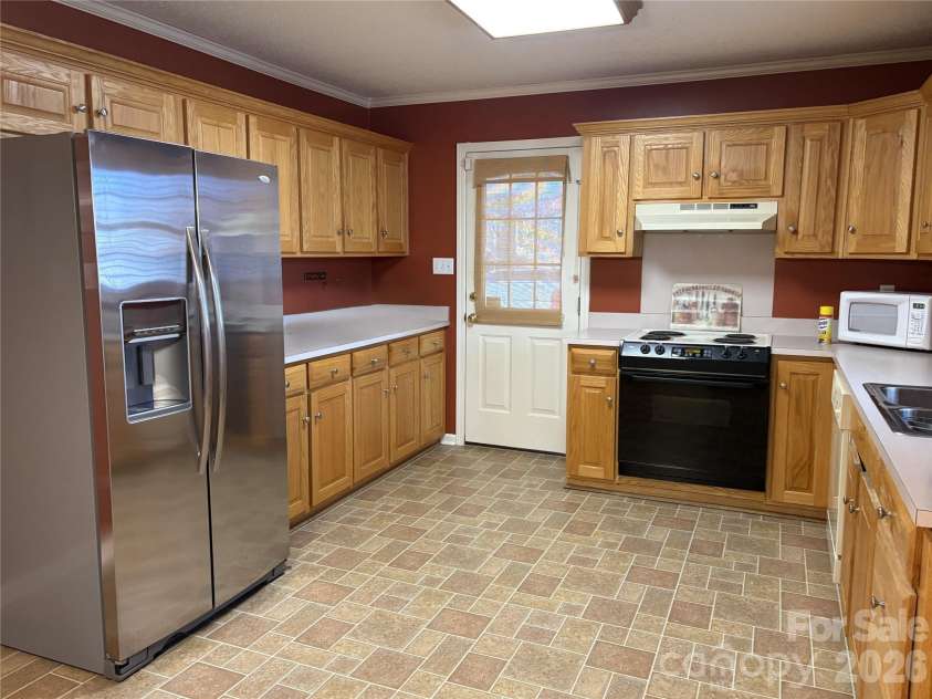 275 Holiday Road, Lancaster, SC 29720.  MLS# CAR4354343, YatesRealty ID 3360. 