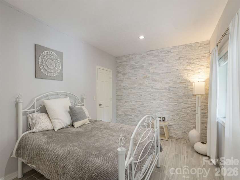 30 Fairway Drive, Etowah, NC 28729.  MLS# CAR4342625, YatesRealty ID 3360. Bedroom 4