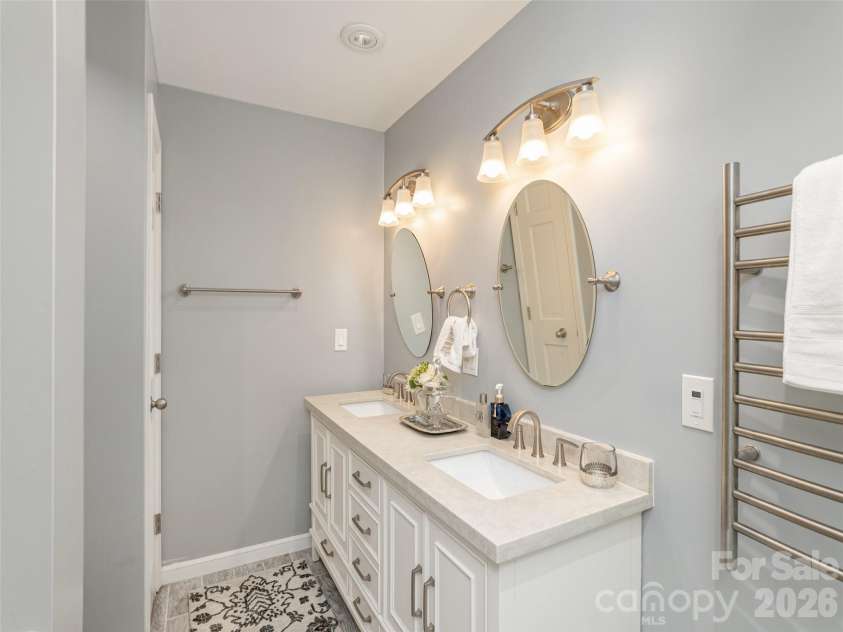 30 Fairway Drive, Etowah, NC 28729.  MLS# CAR4342625, YatesRealty ID 3360. Full bath 