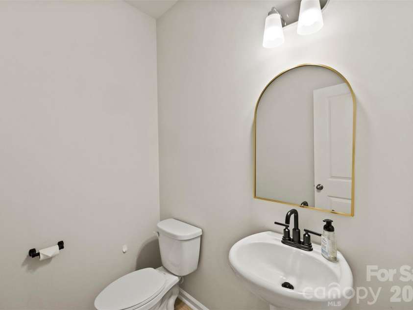 3014 Oxtail Court, Rock Hill, SC 29732.  MLS# CAR4396308, YatesRealty ID 33600. Half Bathroom Main Level