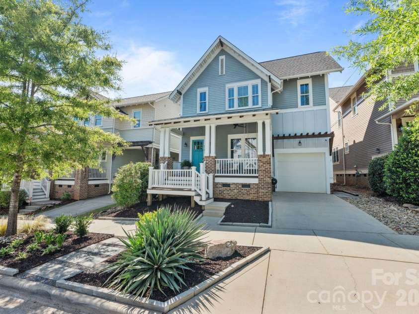 412 Eli Street, Charlotte, NC 28204.  MLS# CAR4393807, YatesRealty ID 33601. 