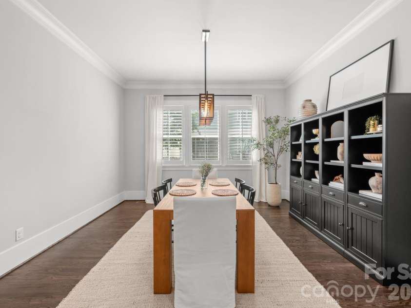 412 Eli Street, Charlotte, NC 28204.  MLS# CAR4393807, YatesRealty ID 33601. 