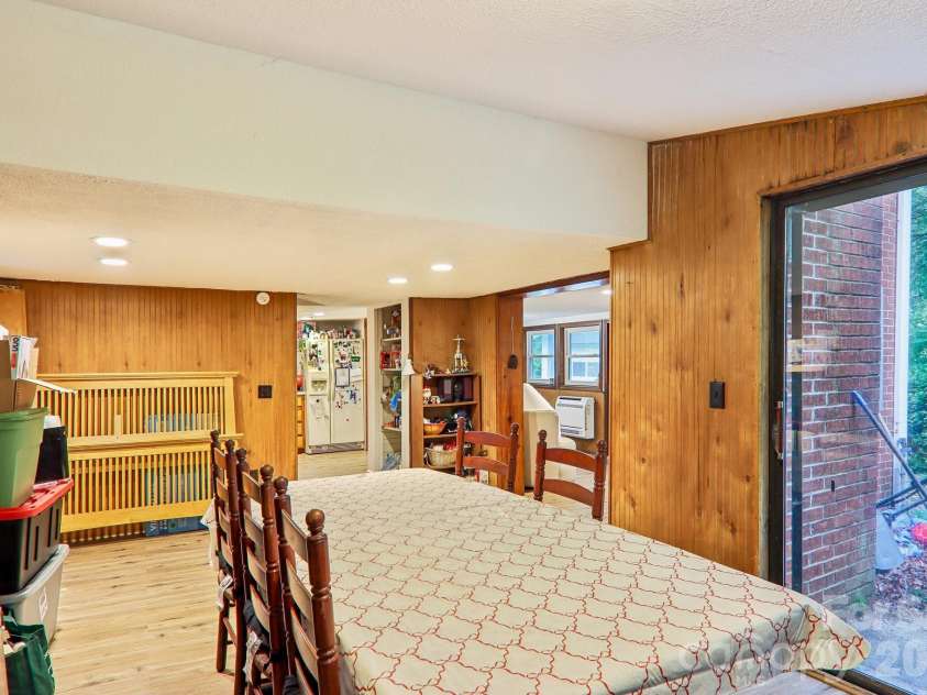 677 Mount Olivet Road, Zirconia, NC 28790.  MLS# CAR4387688, YatesRealty ID 33604. 