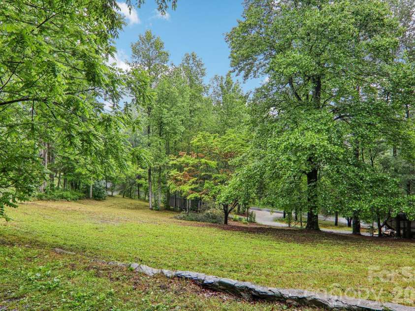 677 Mount Olivet Road, Zirconia, NC 28790.  MLS# CAR4387688, YatesRealty ID 33604. 