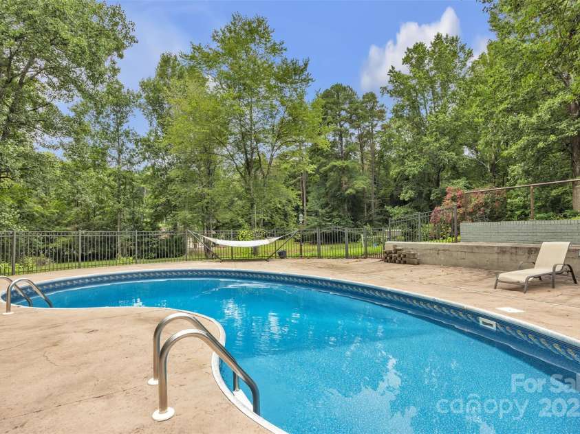 1060 26th Avenue, Hickory, NC 28601.  MLS# CAR4290821, YatesRealty ID 33605. 