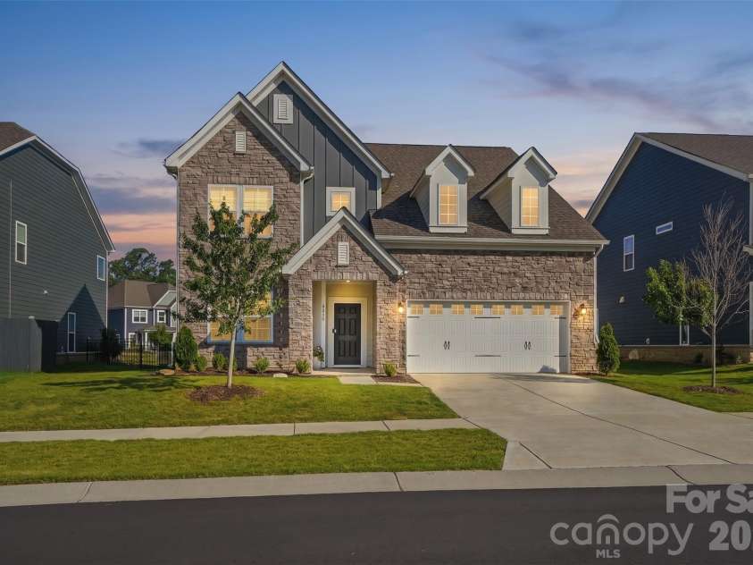 4215 Poplin Grove Drive, Indian Trail, NC 28079.  MLS# CAR4394056, YatesRealty ID 33605. 