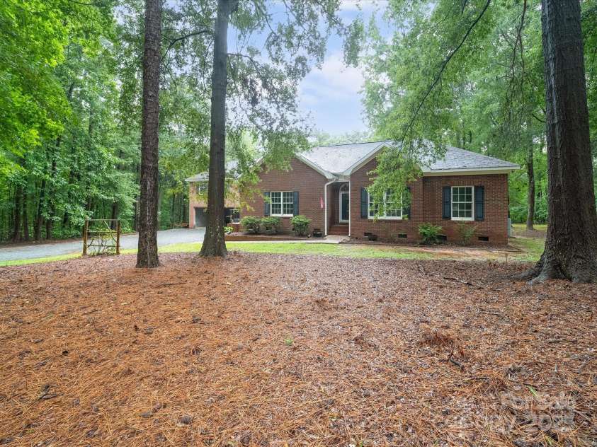 6819 Prospect Pointe Drive, Monroe, NC 28112.  MLS# CAR4286531, YatesRealty ID 33607. 