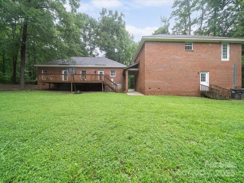 6819 Prospect Pointe Drive, Monroe, NC 28112.  MLS# CAR4286531, YatesRealty ID 33607. 