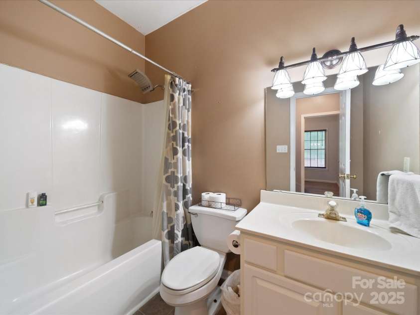 6819 Prospect Pointe Drive, Monroe, NC 28112.  MLS# CAR4286531, YatesRealty ID 33607. Hall bath