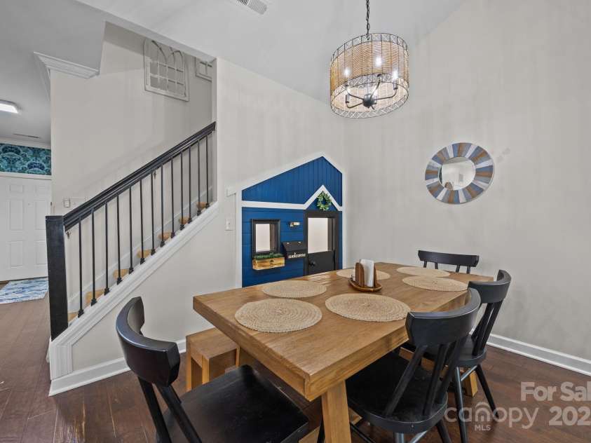 2188 Shady Stone Drive, Winston Salem, NC 27127.  MLS# CAR4288260, YatesRealty ID 33608. 