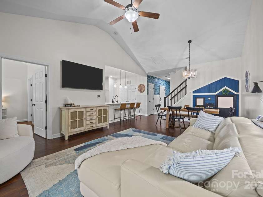 2188 Shady Stone Drive, Winston Salem, NC 27127.  MLS# CAR4288260, YatesRealty ID 33608. 