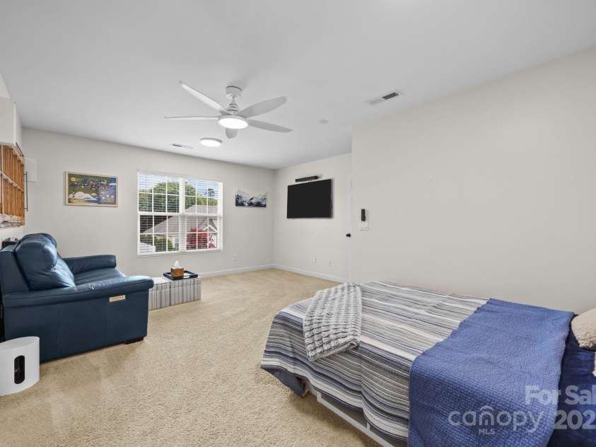 2188 Shady Stone Drive, Winston Salem, NC 27127.  MLS# CAR4288260, YatesRealty ID 33608. 