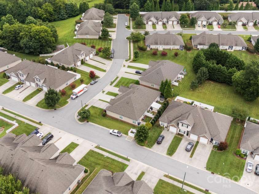 2188 Shady Stone Drive, Winston Salem, NC 27127.  MLS# CAR4288260, YatesRealty ID 33608. 