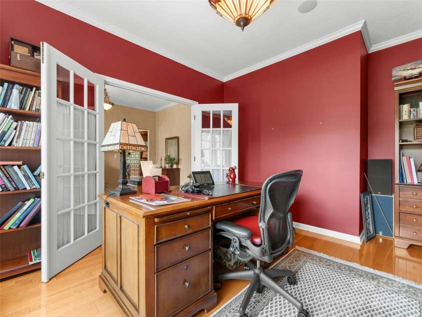 35 Beaumont Drive, Hendersonville, NC 28739.  MLS# CAR4293793, YatesRealty ID 33609. Office/Library