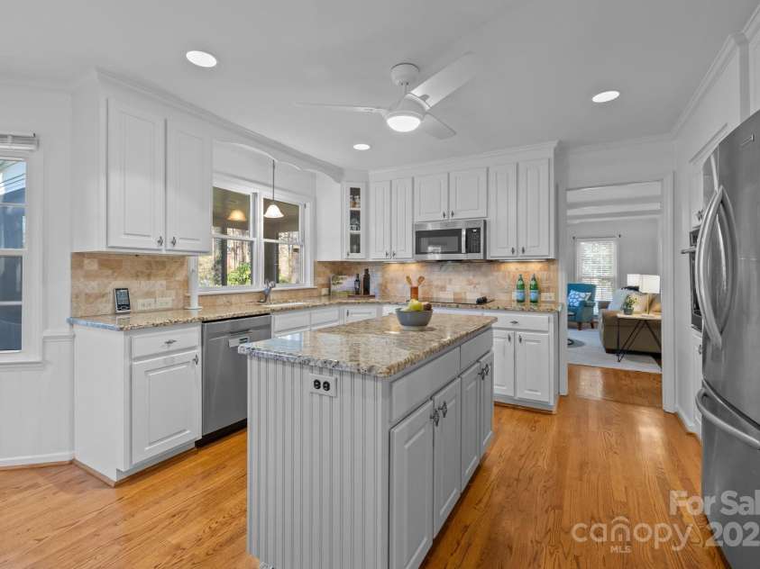 2218 Wittstock Drive, Charlotte, NC 28210.  MLS# CAR4239631, YatesRealty ID 3361. 