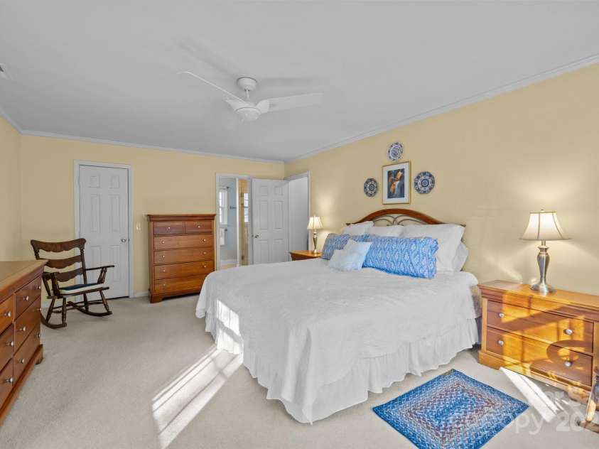 2218 Wittstock Drive, Charlotte, NC 28210.  MLS# CAR4239631, YatesRealty ID 3361. 