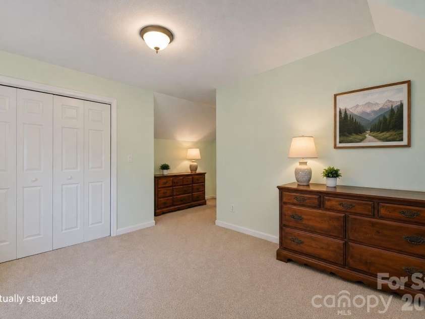 42 Greenview Drive, Maggie Valley, NC 28751.  MLS# CAR4376874, YatesRealty ID 3361. 