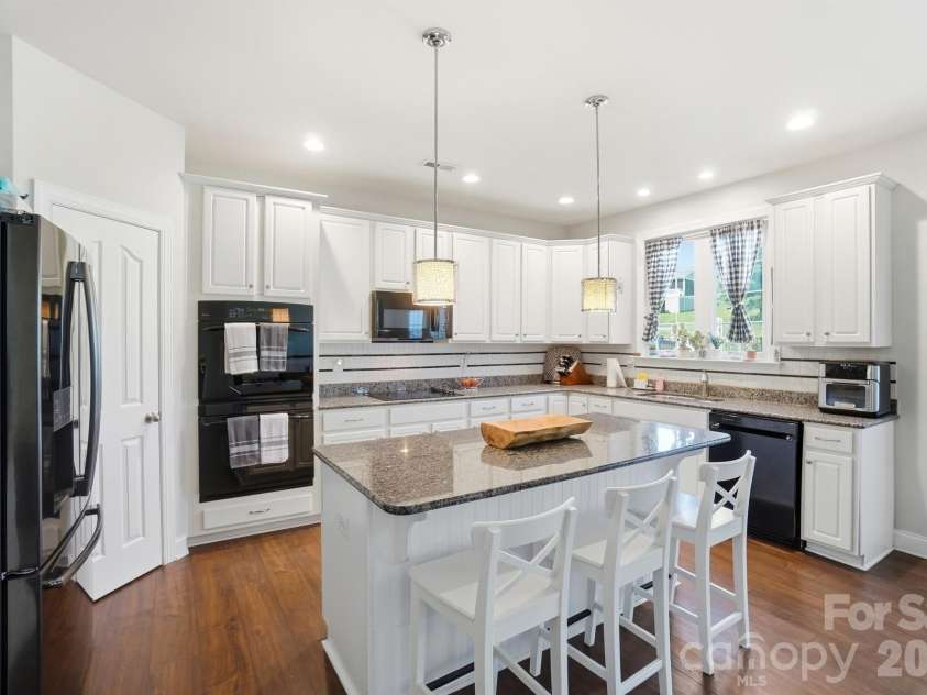 5217 Firebrick Lane, Concord, NC 28025.  MLS# CAR4383489, YatesRealty ID 33612. 