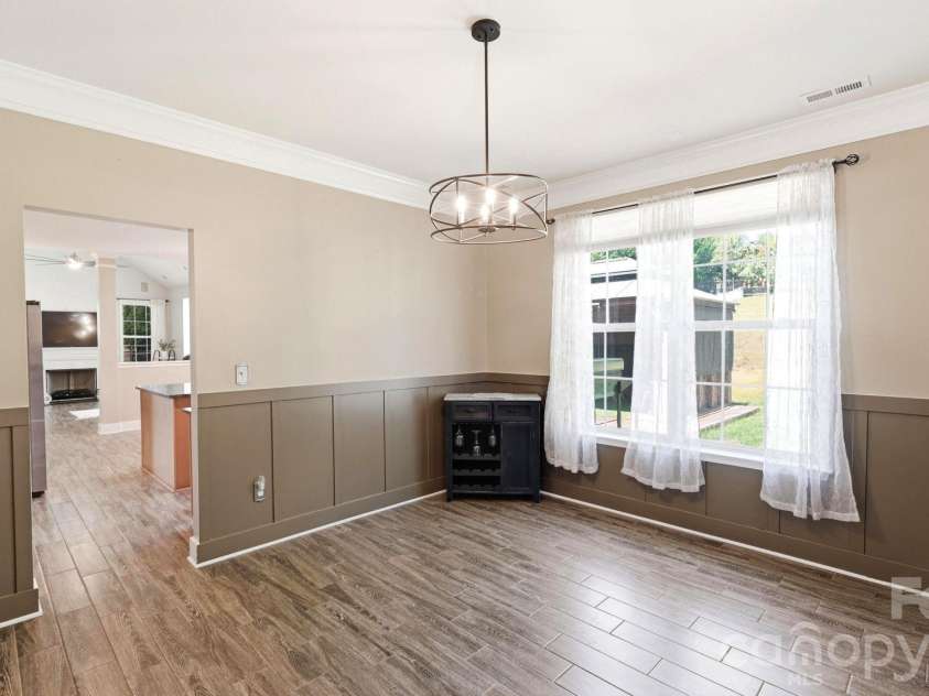 2480 Legacy Park Boulevard, Fort Mill, SC 29707.  MLS# CAR4384294, YatesRealty ID 33613. 
