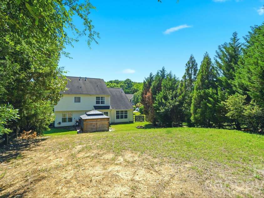 2480 Legacy Park Boulevard, Fort Mill, SC 29707.  MLS# CAR4384294, YatesRealty ID 33613. 