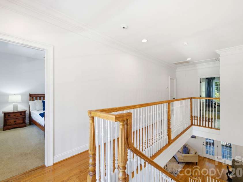 16000 Sunset Drive, Huntersville, NC 28078.  MLS# CAR4389802, YatesRealty ID 33616. Upper Hallway