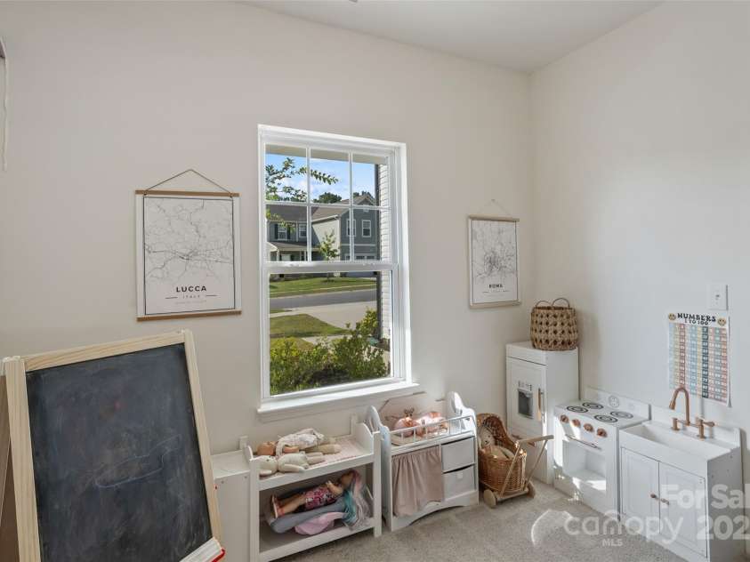 5113 Arbordale Way, Mount Holly, NC 28120.  MLS# CAR4294458, YatesRealty ID 33616. 