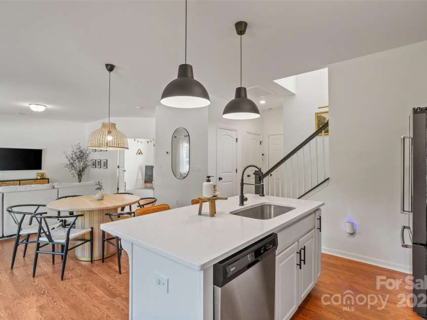 5113 Arbordale Way, Mount Holly, NC 28120.  MLS# CAR4294458, YatesRealty ID 33616. 