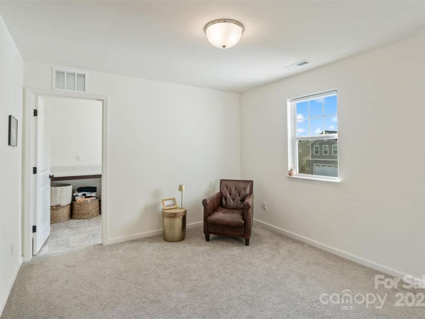 5113 Arbordale Way, Mount Holly, NC 28120.  MLS# CAR4294458, YatesRealty ID 33616. 